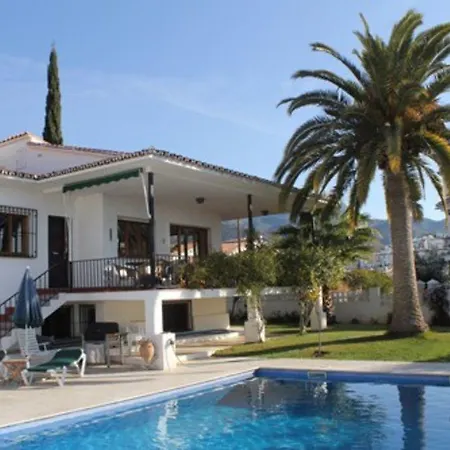 Villa Maria De Waard *
