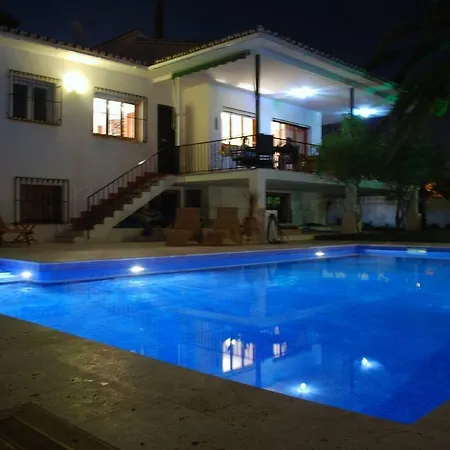 Villa Maria De Waard Nerja